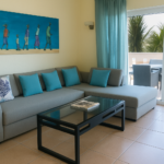 Iguana 3 Living Room